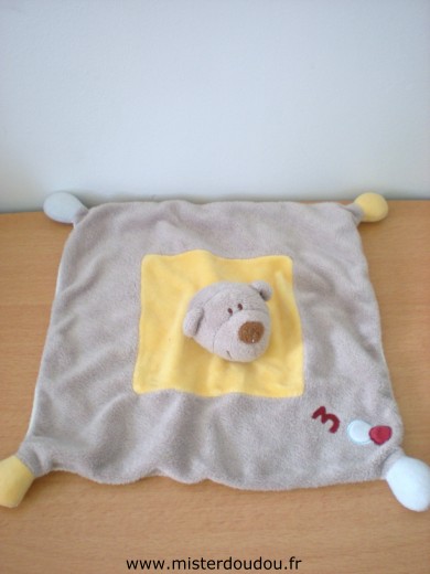 Doudou Ours Kiabi baby Marron jaune chiffre 3 rouge 