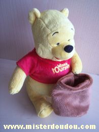 Doudou Ours - Marque non connue - Jaune tshirt rouge sac marron Winnie l'ourson