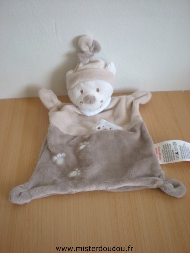 Doudou Ours Nicotoy Beige marron blanc avec pattes d'ours et une tête d'ours brodées 