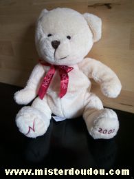 Doudou Ours Nocibé Beige clair ( écru ) Brodé 2003 sur une patte et n sur l'autre