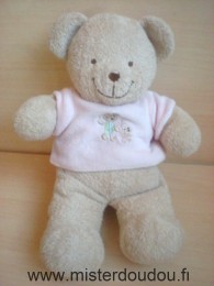 Doudou Ours Tex Beige tshirt rose avec 2 personnages Un tshirt bleu et un tshirt rose.