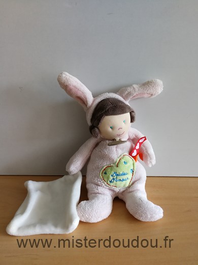 Doudou Poupée Baby nat Deguisee en lapin rose mouchoir blanc coeur doudou d amour 