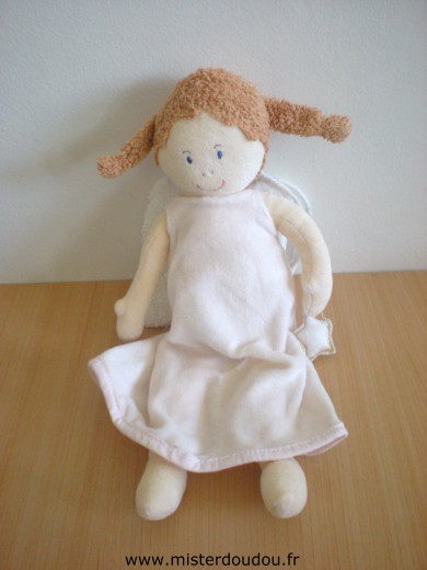 Doudou Poupée - Marque non connue - Poupée ange robe rose pale avec ailes blanches Musical quand on tire sur l'étoile