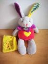 Lapin-Baby-nat-Rose-gris-coeur-jaune-mouchoir-jaune