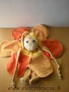 Abeille-Nounours-Jaune-orange-petales-fleur