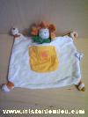 Bonhomme-Weleda-Blanc-poche-jaune-col-vert-Tissus-eponge