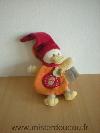 Canard-Doudou-et-compagnie-Blanc-cape-orange-bonnet-rouge