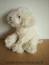 Chien-Animal-alley-Peluche-blanc-billes-marron-pour-les-yeux-nez-cousu-marron