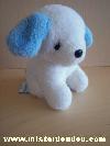 Chien-Nounours-Blanc-bleu--nez-et-yeux-en-plastique-noirs