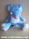 Elephant-Eluz-Bleu-blanc-noeud-rose-coeur-rose-sous-les-pattes