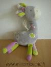 Girafe-Bebe9-Gris-vert-mauve-musical