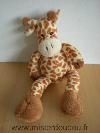 Girafe-0-Ecru-taches-marron-billes-noires-pour-les-yeux