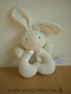 Lapin-Anna-club-plush-Blanc-en-forme-de-coeur-Une-trace-derriere-l-oreille