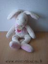 Lapin-Baby-nat-Ecru-tshirt-rose-avec-une-fraise