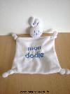 Lapin-Dodie-Blanc-brode-en-blu-mon-dodie