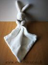 Lapin-Doudou-et-compagnie-Blanc-mouchoir-blanc