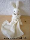 Lapin-Doudou-et-compagnie-Ecru-mouchoir-ecru