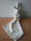 Lapin-Doudou-et-compagnie-Ecru-mouchoir-ecru