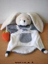 Lapin-Doudou-et-compagnie-Seraphin-blanc-gris-avec-carotte