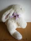 Lapin-Jacadi-Blanc-echarpe-mauve-tissus-fleurs-dans-les-oreilles