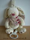 Lapin-Nicotoy-Bastien-ecru-gilet-beige-bordeau