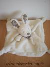 Lapin-Nicotoy-Blanc-foulard-et-interrieur-des-oreilles-marron