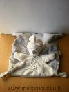 Lapin-Nicotoy-Gris-blanc-motif-lapin-etoiles-simba