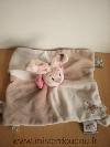 Lapin-Noukie-s-Beige-ecru-echarpe-rose-oscarine