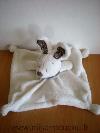 Lapin-Simba-baby-Nicotoy-blanc-marron-foulard-marron