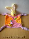 Lapin-Taf-toys-Rose-orange-jaune