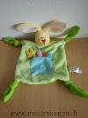 Lapin-Taf-toys-Vert-jaune-bleu