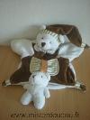 Ours-Doudou-et-compagnie-Blanc-marron-poche-avec-bebe-ours