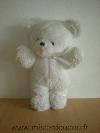 Ours-Nounours-Peluche-blanc-yeux-noirs-nez-noir