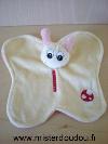 Papillon---marque-non-connue---Jaune-dessus-rose-dessous-Un-champignon-est-brode-dessus