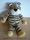 Tigre-National-geographic-Beige-raye-noir