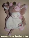 Vache-Noukie-s-Beige-ecru-rose-echarpe-rose-Vache-lola